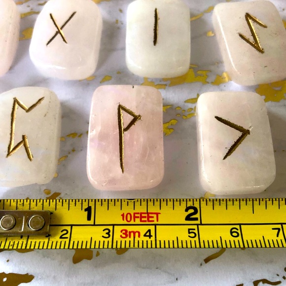 Rose Quartz Rune Set - Picture 3 of 3